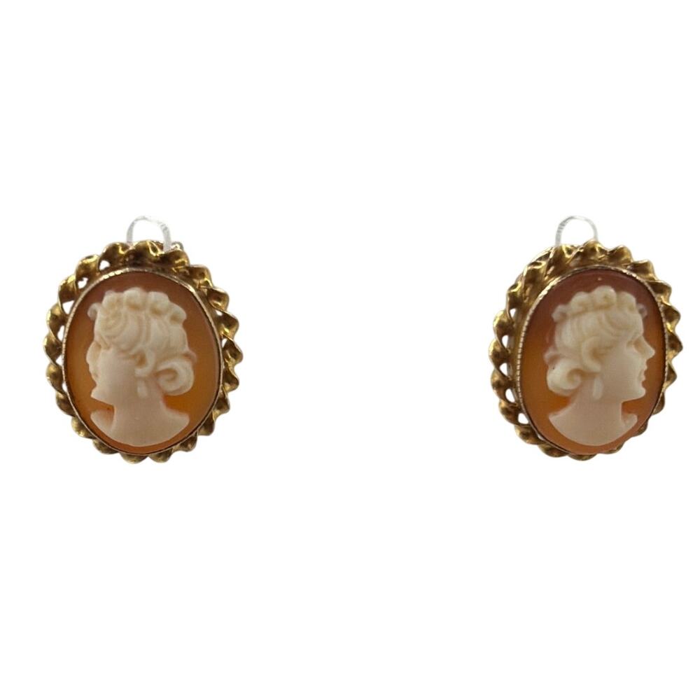 Vintage Esemco 10K Gold Hand Carved Shell Cameo Screw Back Earrings